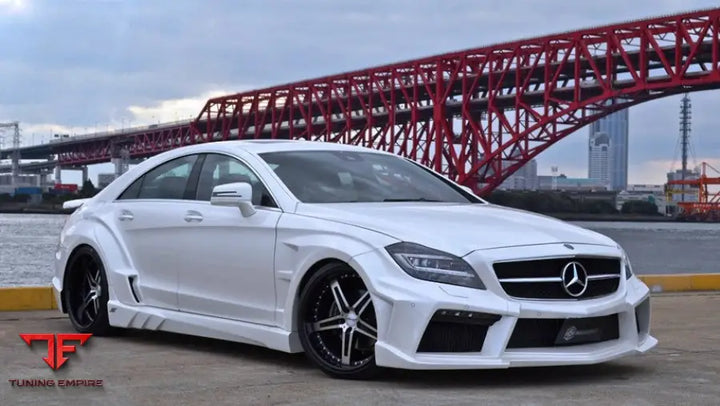 MERCEDES CLS 63 AMG WIDE BODY KIT CLS C218 2010-2017