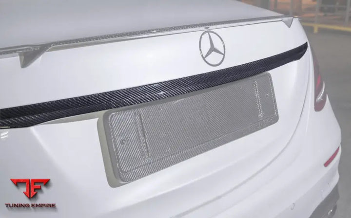 MERCEDES E-CLASS W213 LIMOUSINE - E180 - AMG E43 CARBON BODY KIT