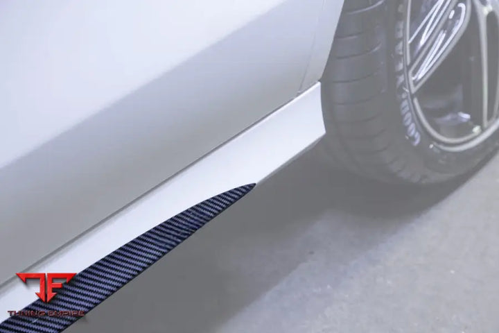 MERCEDES E-CLASS W213 LIMOUSINE - E180 - AMG E43 CARBON BODY KIT