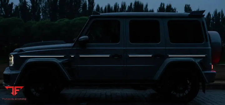 MERCEDES G63 ILLUMINATED SIDE LINE PANELS