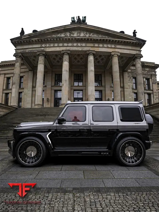 MERCEDES G63 ULTRA WIDEBODY KIT WITH COOL 24’ FORGED WHEELS