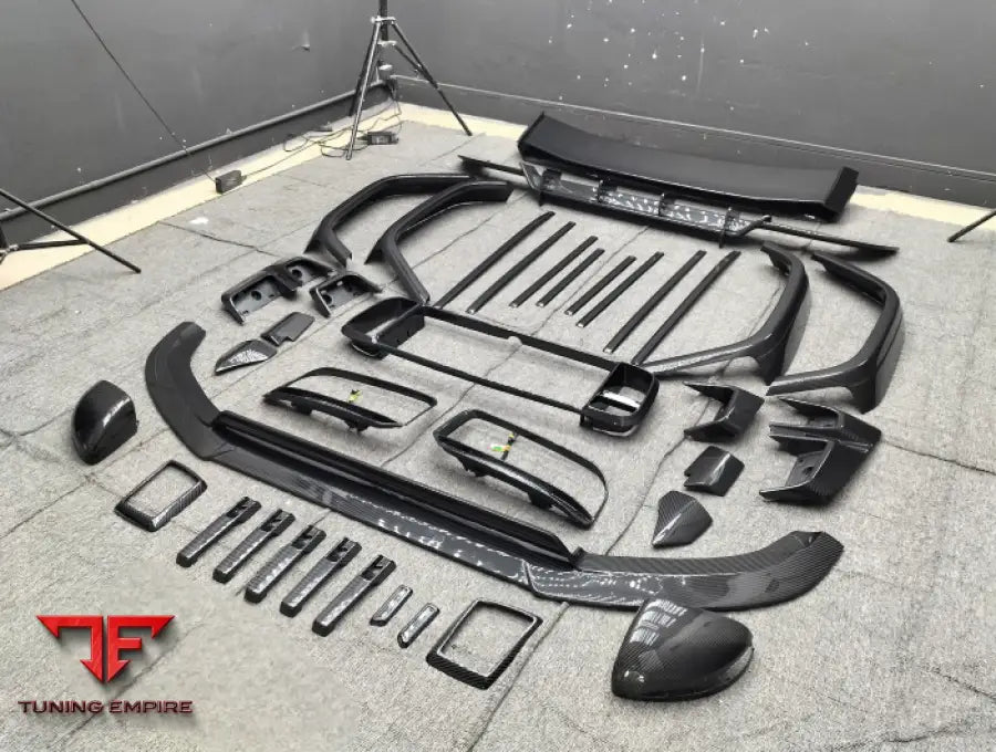 MERCEDES G WAGON W463A G900 CARBON BODY KITS