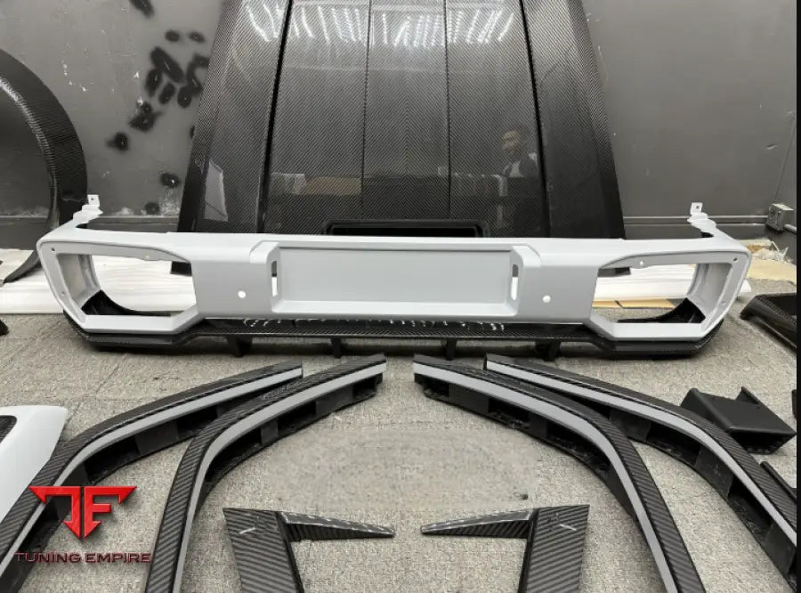 MERCEDES G WAGON W463A/W464 CARBON BODY KITS