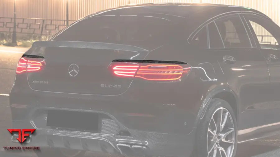 MERCEDES GLC 200 - AMG GLC 43 CARBON BODY KIT