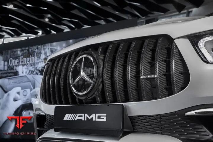 MERCEDES GLC-CLASS X253 - AMG GLC 63 CARBON BODY KIT