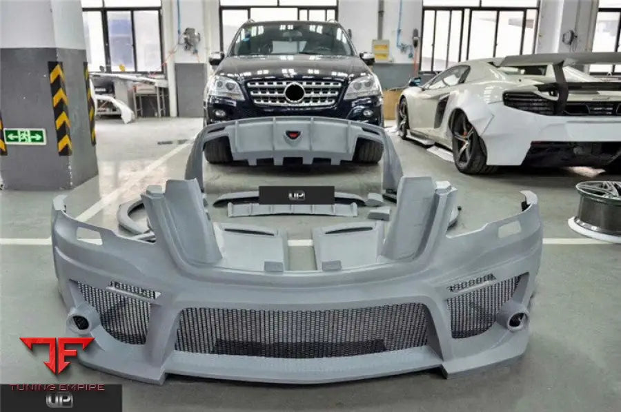 MERCEDES ML 63 AMG W164 wide body kit