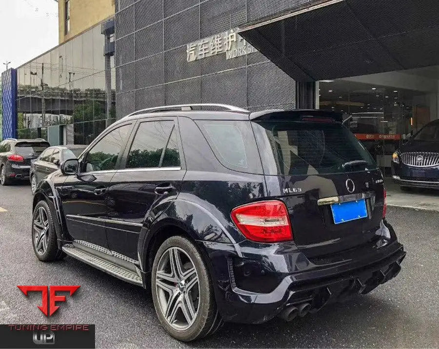 MERCEDES ML 63 AMG W164 wide body kit