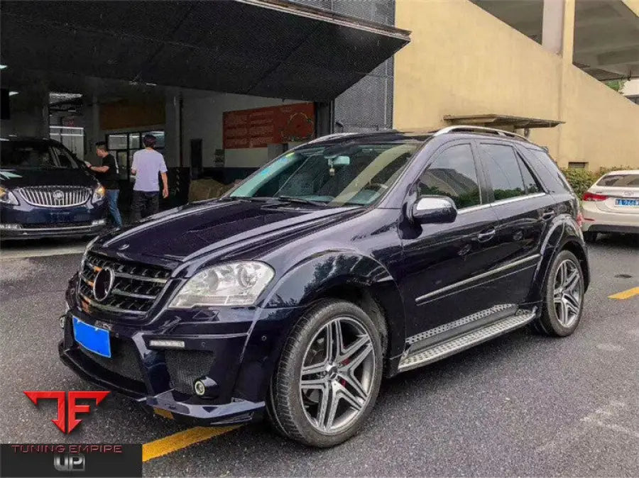 MERCEDES ML 63 AMG W164 wide body kit