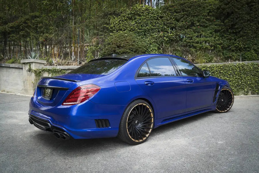 MERCEDES S-CLASS W222 BODY KIT WITH FENDERS AND LED