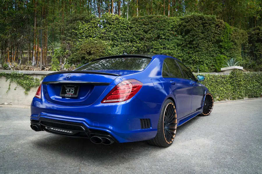MERCEDES S-CLASS W222 BODY KIT WITH FENDERS AND LED