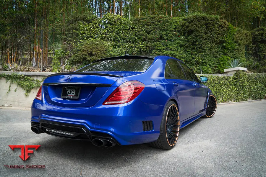 MERCEDES S-CLASS W222 BODY KIT WITH FENDERS AND LED