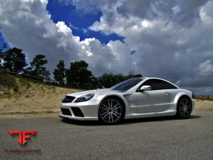 MERCEDES SL R230 / W230 AMG BODY KIT