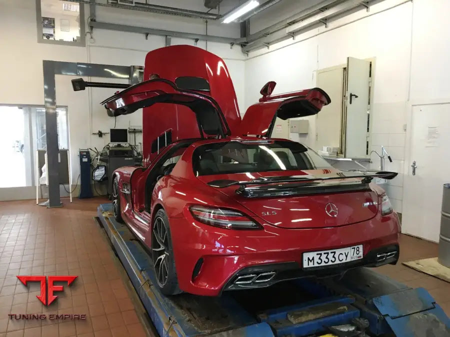 MERCEDES SLS AMG BLACK SERIES STYLE BODY KIT