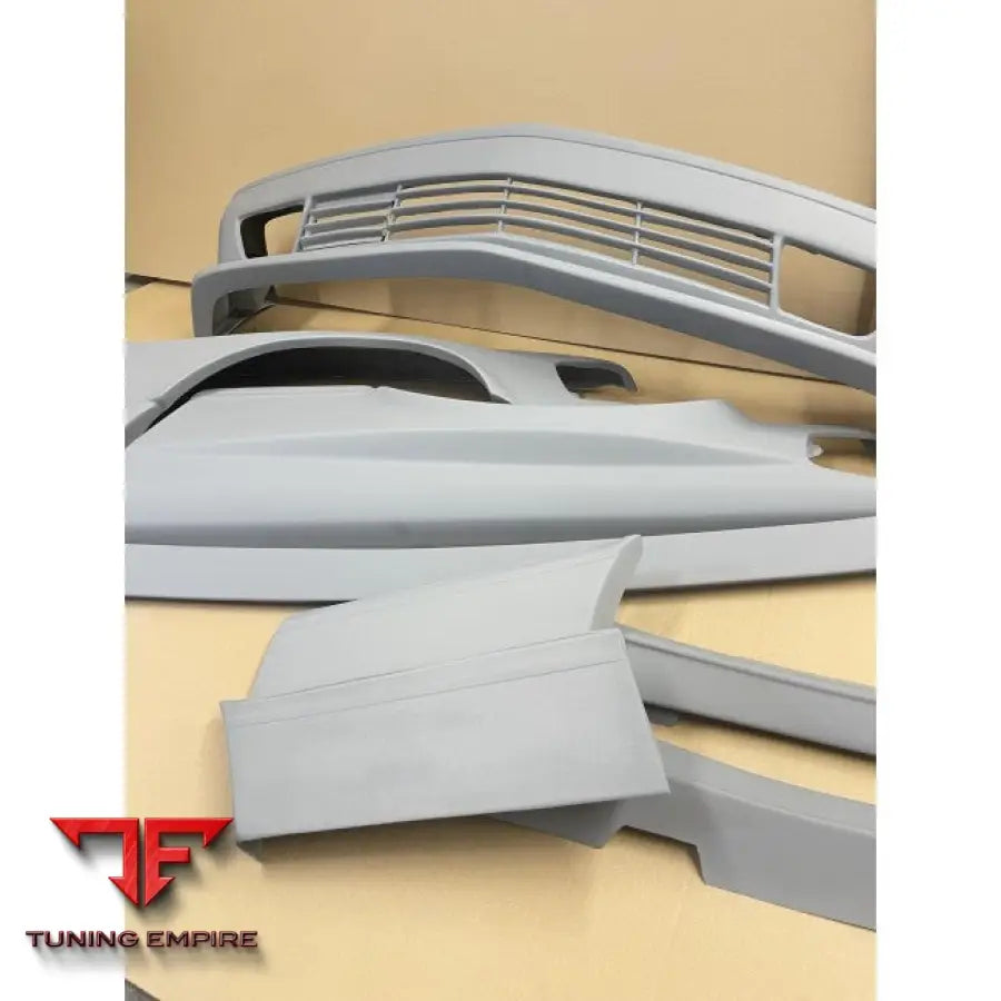 MERCEDES W126 COUPE SEC AMG STYLE WIDE BODY KIT
