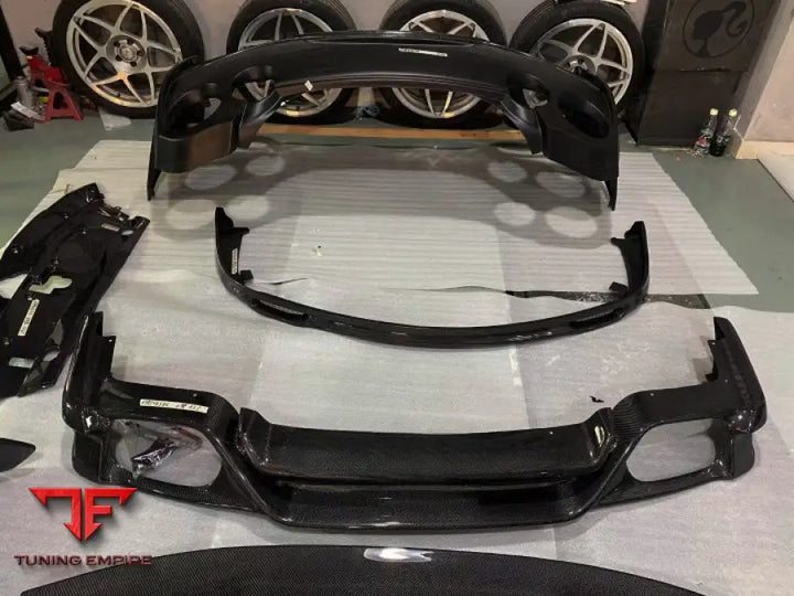 NISSAN GT-R R35 2017 - 2021 DRY CARBON BODY KIT