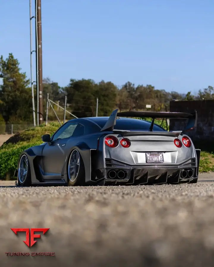 NISSAN GT-R WIDEBODY KIT III