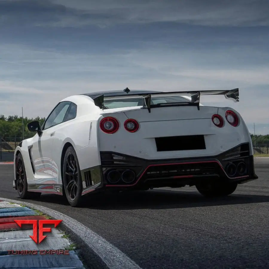 NISSAN GTR BODY KIT
