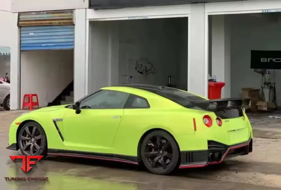 NISSAN GTR R35 CARBON FIBER BODY KIT