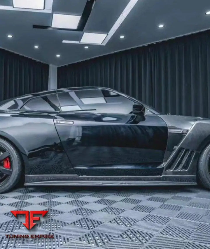 NISSAN GTR R35 CARBON FIBER PARTS 2008-2024Y