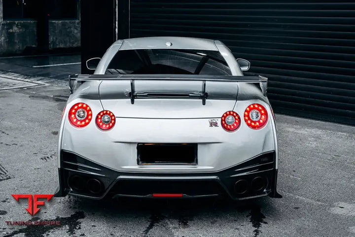NISSAN GTR R35 CBA DBA EBA NSM STYLE PARTIAL CARBON FIBER REAR BUMPER BSD