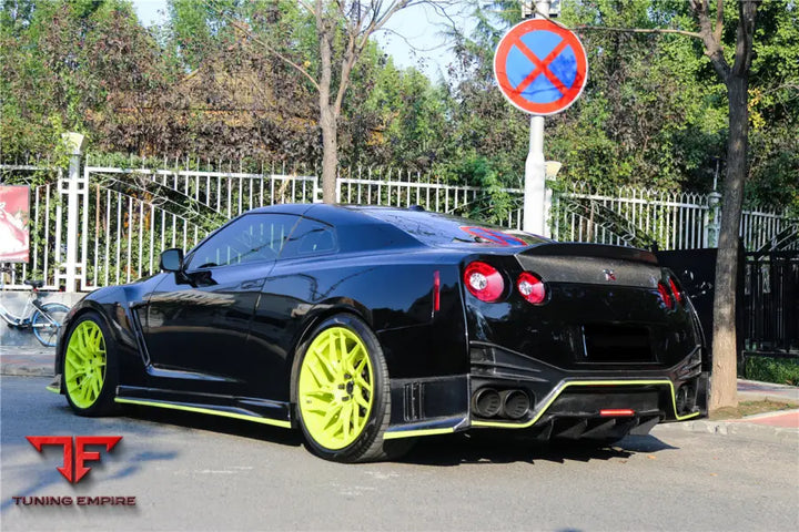 NISSAN GTR R35 CBA DBA EBA NSM STYLE PARTIAL CARBON FIBER REAR BUMPER BSD