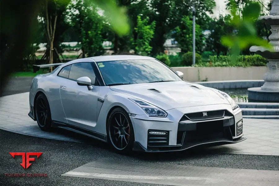 NISSAN GTR R35 CBA DBA VER17 NSM STYLE PARTIAL CARBON FIBER FRONT BUMPER BSD