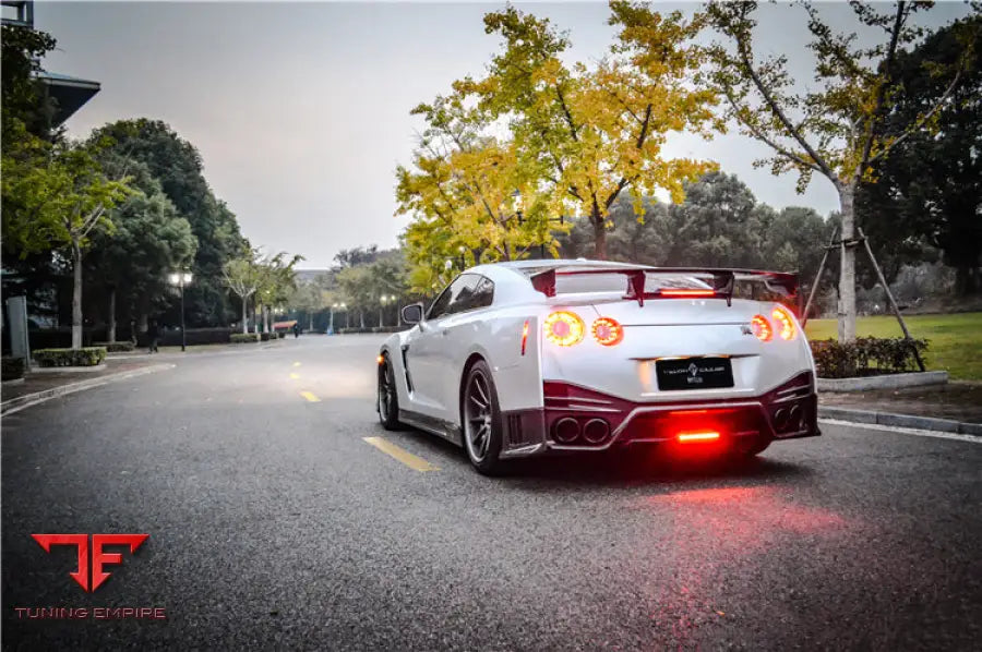 NISSAN GTR R35 DBA & EBA NSM STYLE CARBON FIBER REAR DIFFUSER WITH CANARDS & BREAK LIGHT BSD