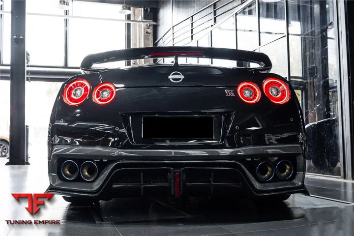 NISSAN GTR R35 EBA BKSS STYLE CARBON FIBER REAR DIFFUSER BSD