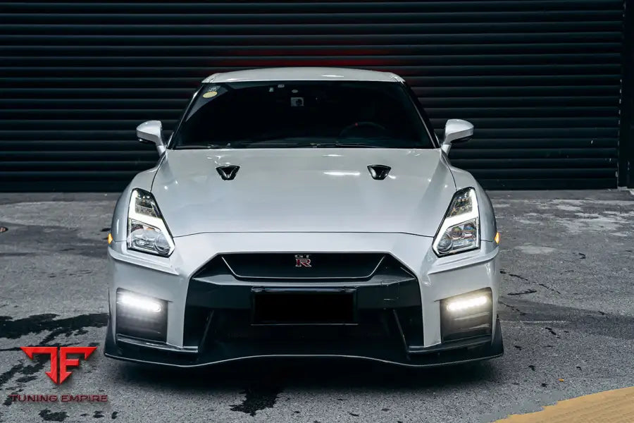 NISSAN GTR R35 EBA NSM STYLE PARTIAL CARBON FIBER FRONT BUMPER BSD