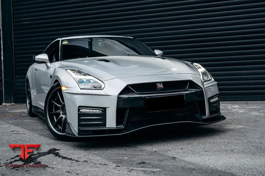 NISSAN GTR R35 EBA NSM STYLE PARTIAL CARBON FIBER FRONT BUMPER BSD