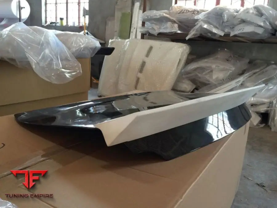 NISSAN GTR R35 LB SPOILER DUCKTAIL