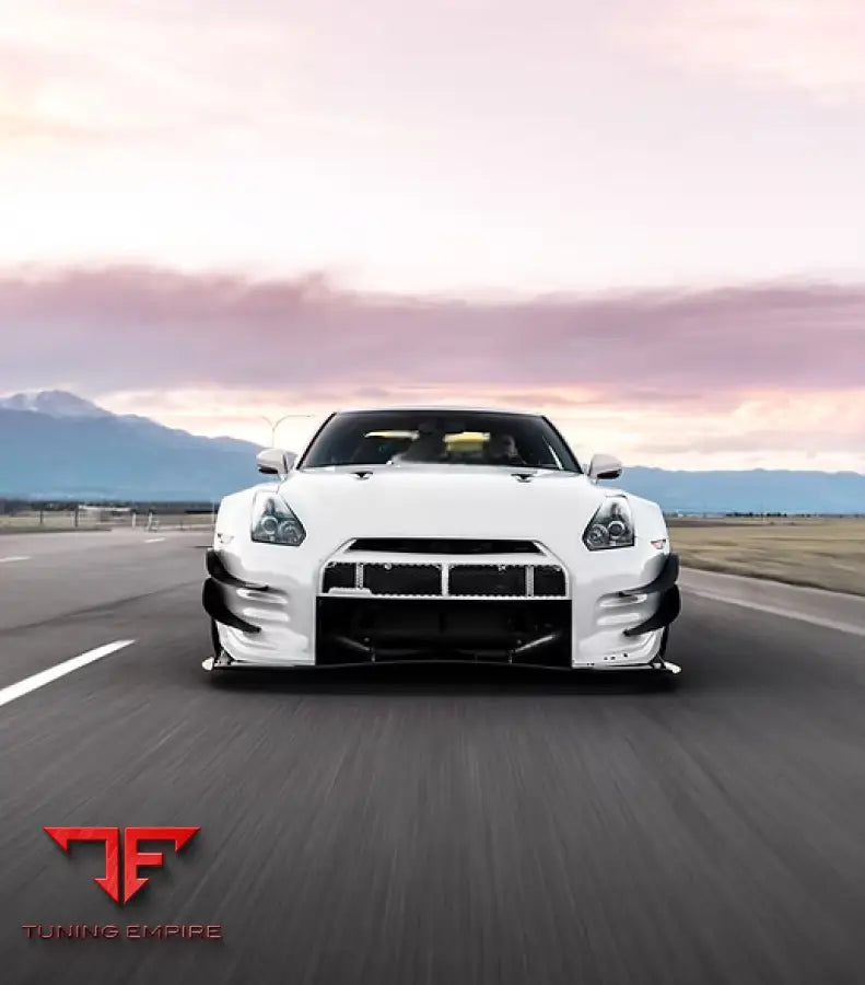 NISSAN GTR WIDE BODY