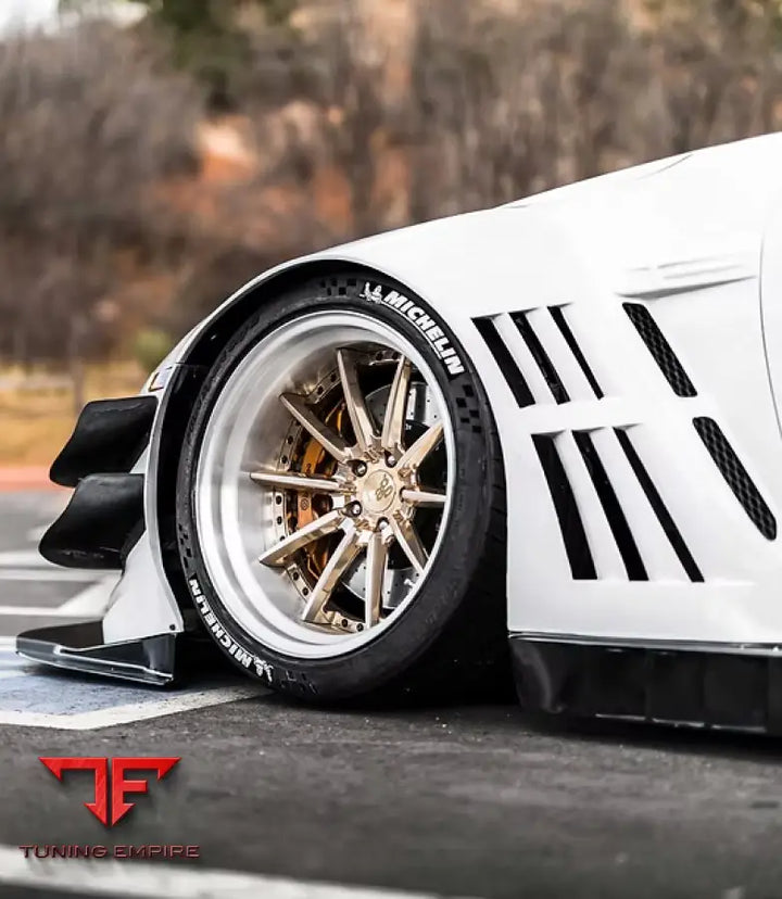 NISSAN GTR WIDE BODY