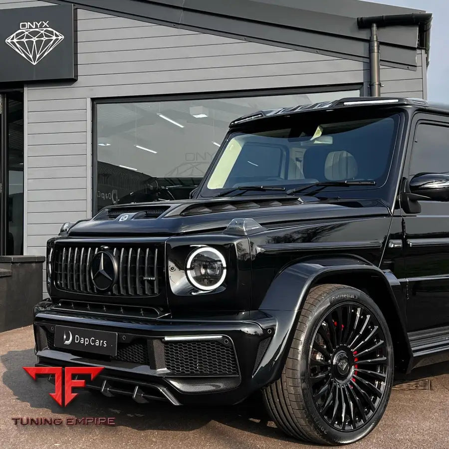 ONYX MERCEDES-BENZ G63 AMG G7X WIDE BODY KIT