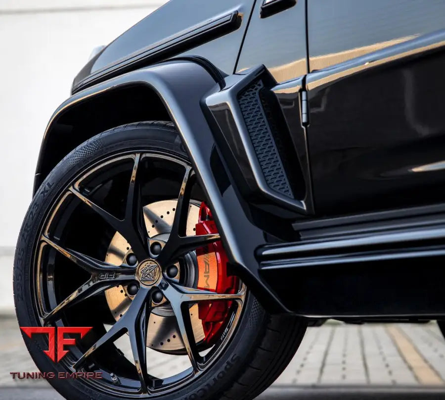 ONYX MERCEDES-BENZ G63 AMG G7X WIDE BODY KIT