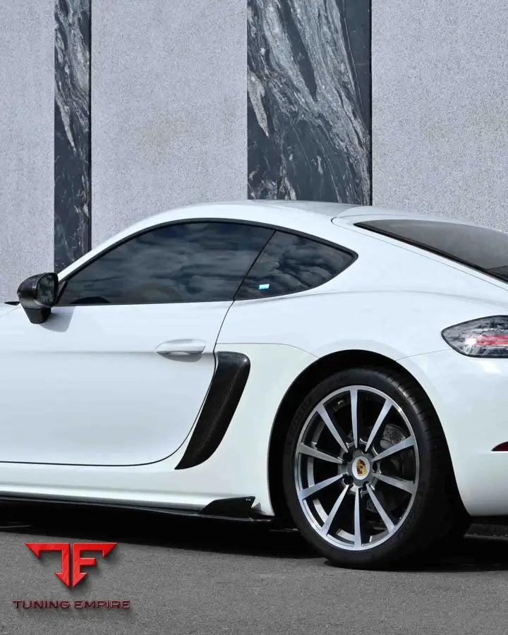 PORSCHE 718 CARBON FIBER PARTS