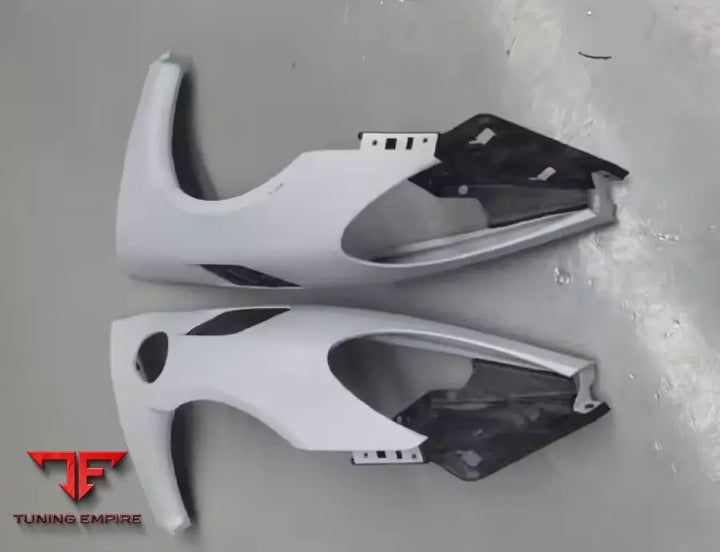 PORSCHE 718 CAYMAN/BOXSTER CARBON BODY KIT PARTS