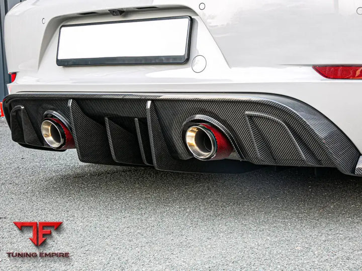 PORSCHE 718 CAYMAN GT4 CARBON FIBER PARTS