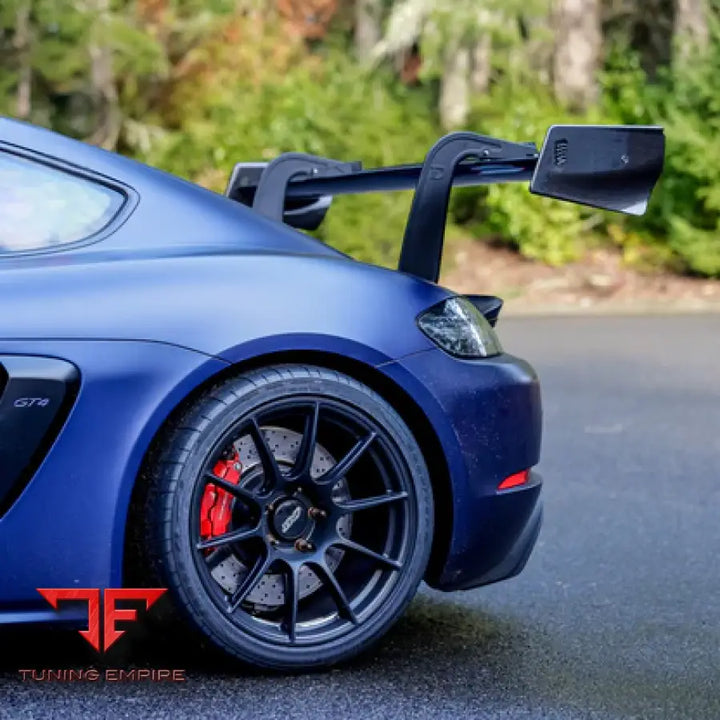 PORSCHE 718 GT4 AERO PACKAGE