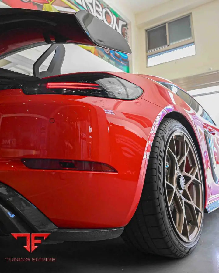 PORSCHE 718 GT4 RS CARBON FIBER PARTS