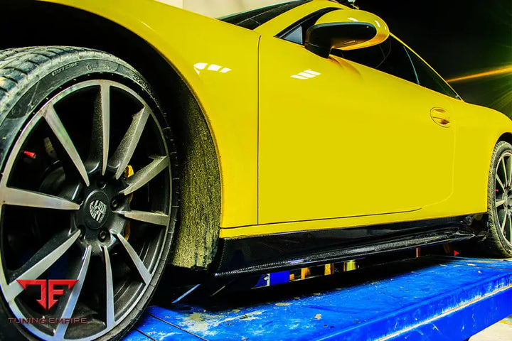 PORSCHE 911 / 991.1 CARRERAS VRS STYLE SIDE SKIRTS BSD