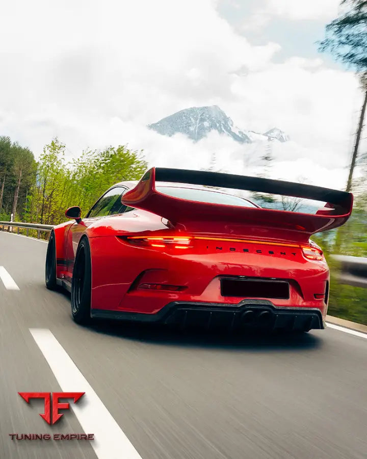 PORSCHE 911 991 GT3 WIDEBODY KIT