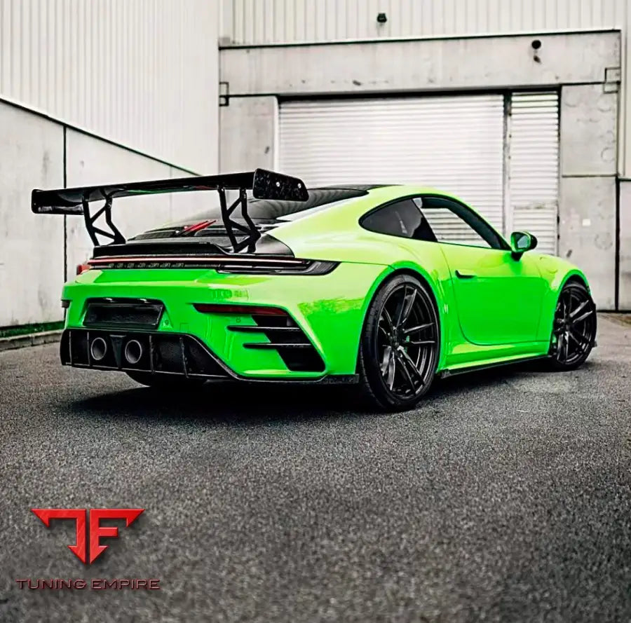 PORSCHE 911 992 2018 + DRY CARBON BODY KIT