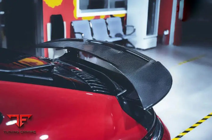 PORSCHE 911 992 2020 + CARBON BODY KIT