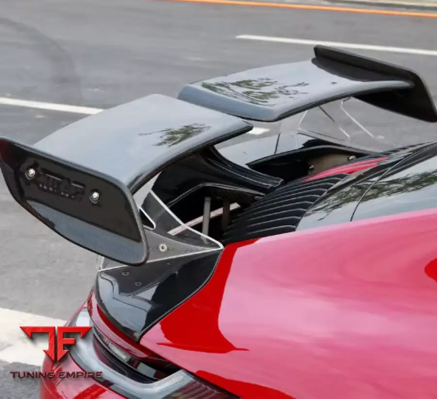 PORSCHE 911/992 CARRERA CARBON FIBER PARTS