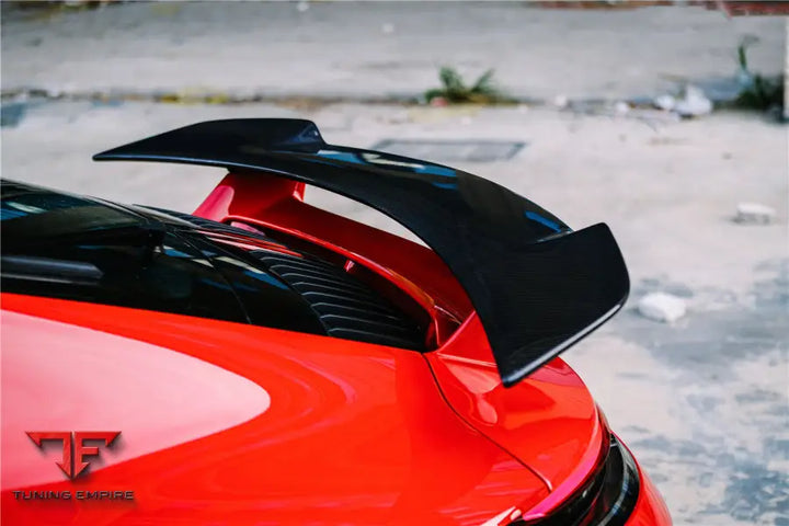 PORSCHE 911 / 992 CARRERAS44S SD STYLE TRUNK SPOILER BSD