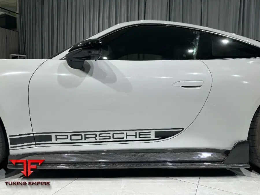 PORSCHE 911 992 CARRERA S DRY CARBON FIBER BODY KIT