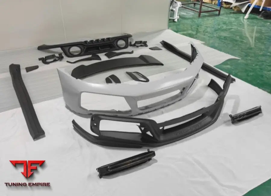 PORSCHE 911 (992) TURBO S BODY KIT – 2020–2024 TE STYLE DRY CARBON FIBER BUMPERS