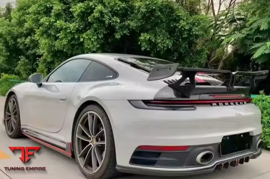 PORSCHE 911 CARBON BODY KIT PARTS