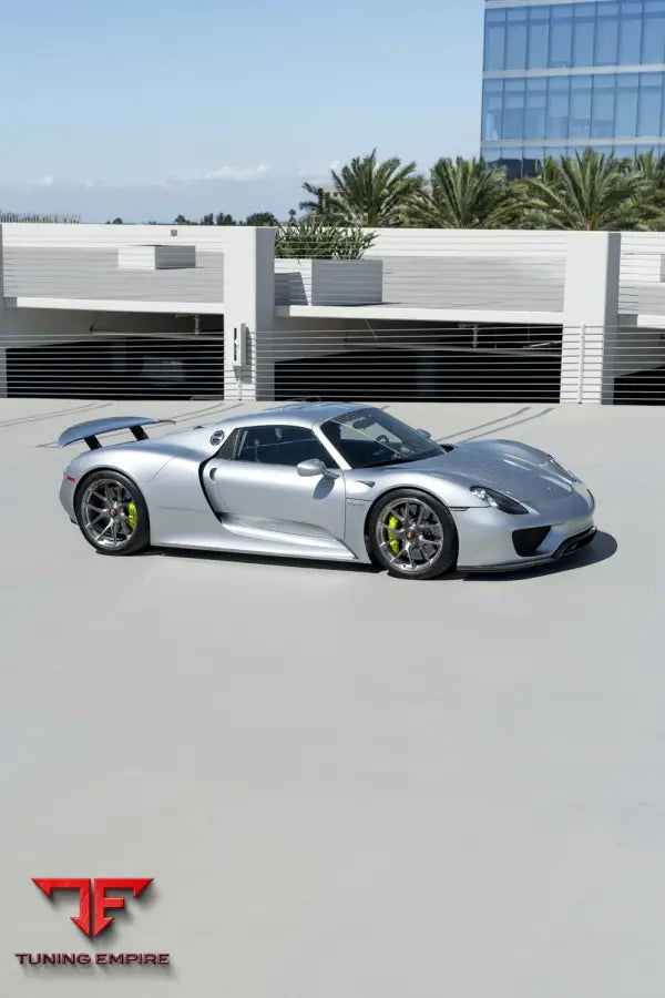 PORSCHE 918 FORGED WHEELS AND EXHAUST SYSTEM